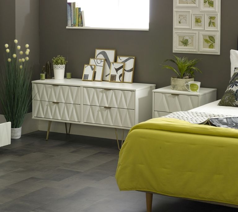 Diamond Bed Box - with Gold Hairpin Legs - White