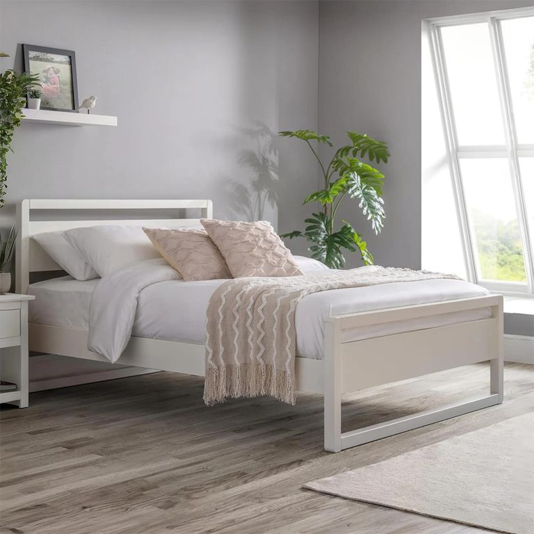 Venice Bed - 4ft 6in Double - Surf White - Wood and Metal