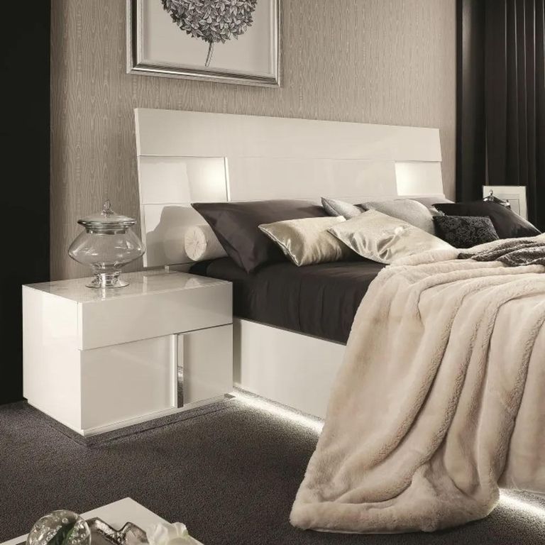 Canova Bed - White Gloss - Sizes Available