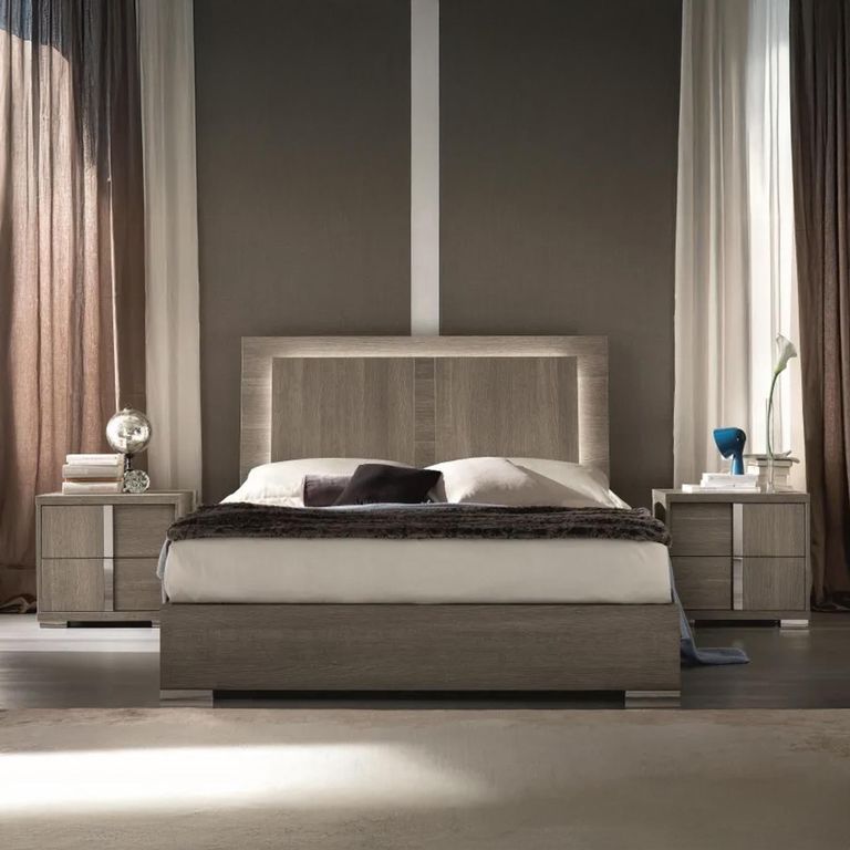 Tivoli Bed - Grey Wood - Sizes Available