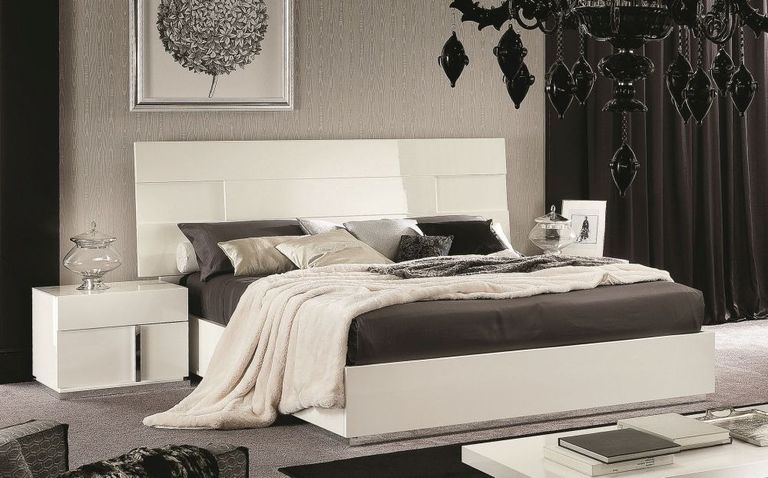Canova Bed - White Gloss - Sizes Available