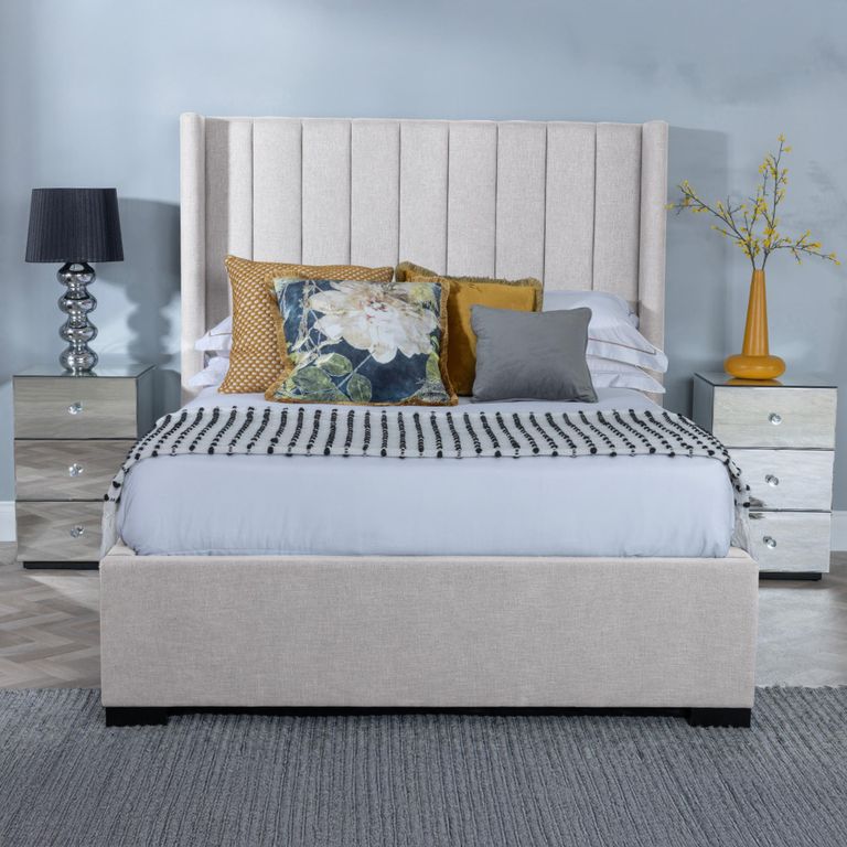 Annabelle Boucle Fabric 4ft 6in Double Ottoman Storage Bed