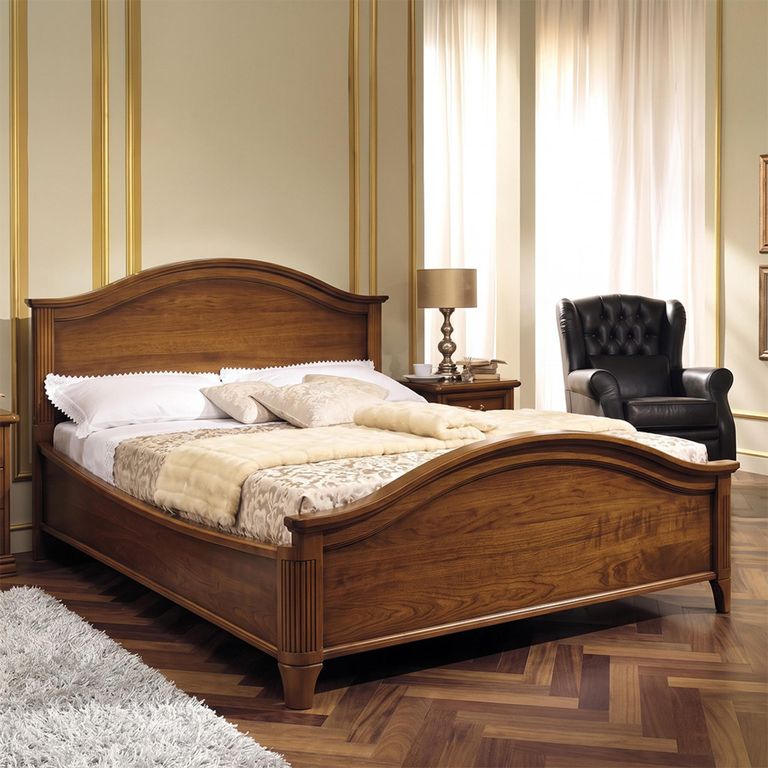 Nostalgia Italian Walnut Gendarme 6ft Queen Size Bed