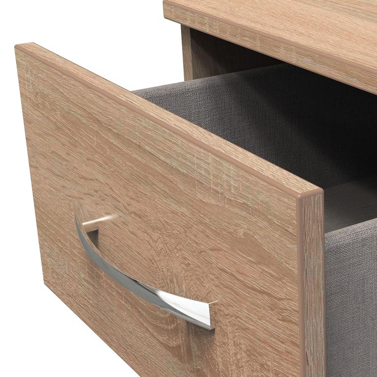 Avon Chest - 4 Drawer - Narrow - Oak