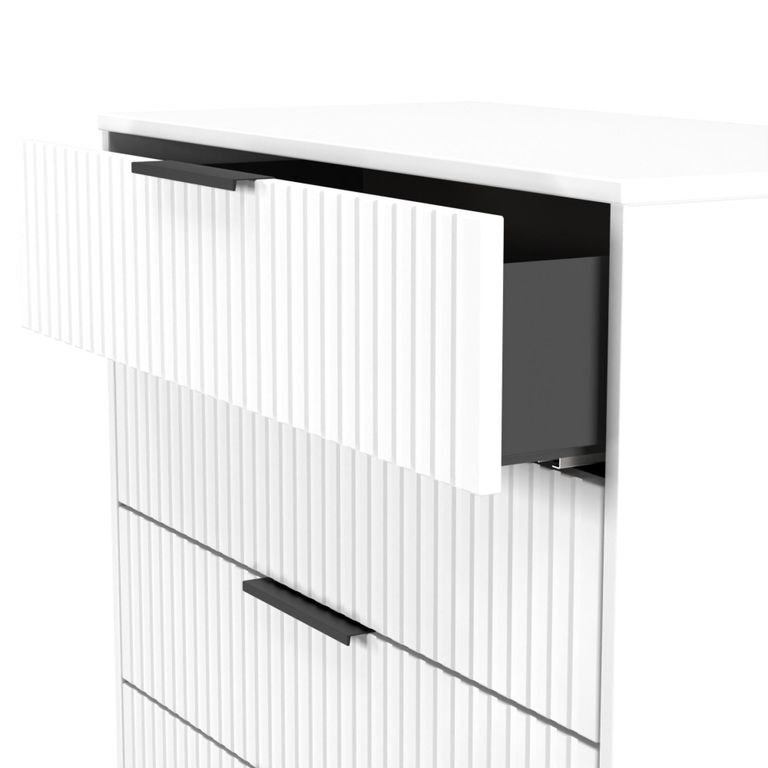 Fluted Chest - 4 Drawer - White Matt
