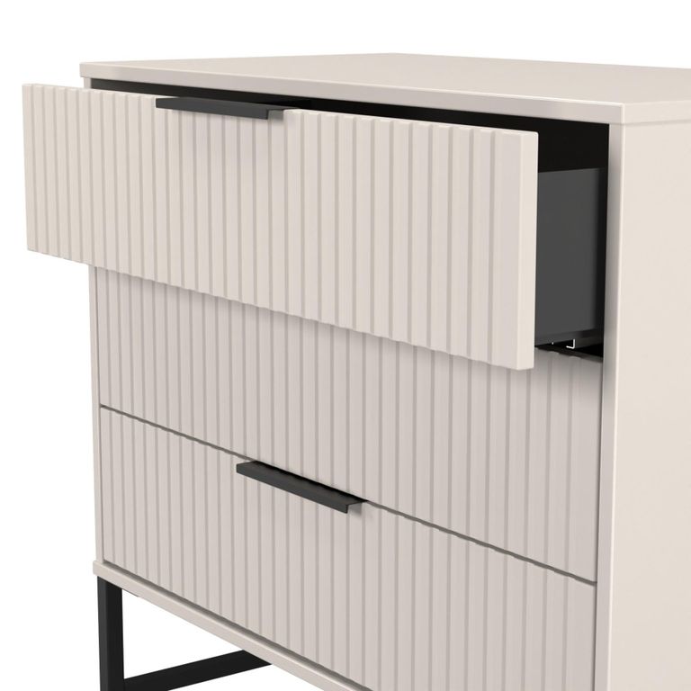 Fluted Chest - 3 Drawer - Kashmir Matt