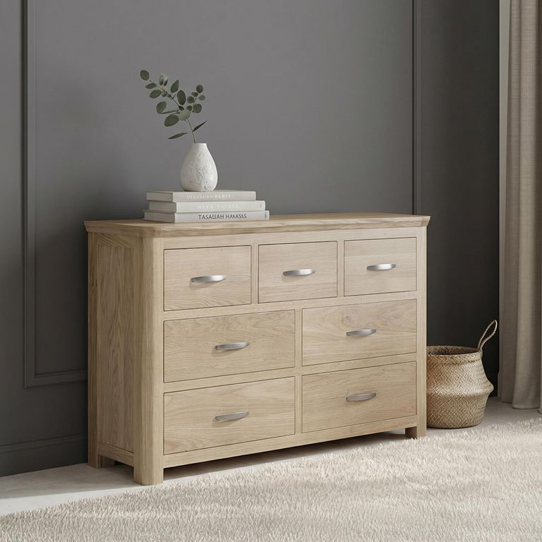 Treviso Curved Oak Chest - 3+4 Drawer - Wide