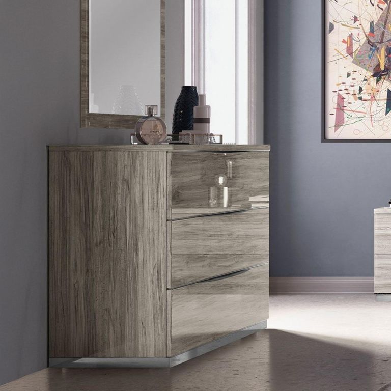 Clearance - Laura Chest - 3 Drawer - Grey - Oak Grain Effect - FSS17419