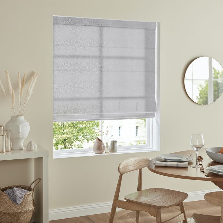 Alvarez Roman Blind - Fog