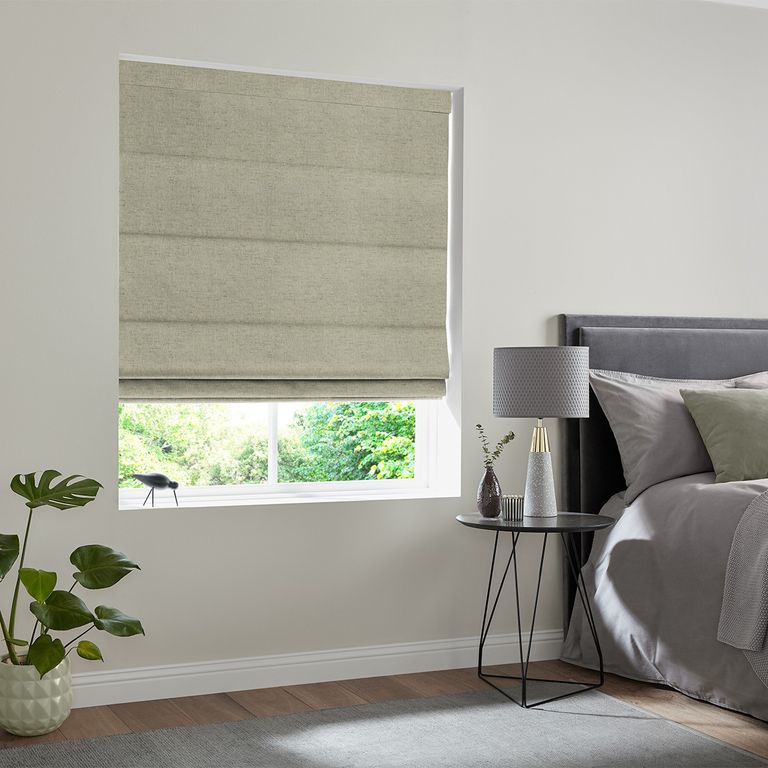 Defoe Roman Blind - Fern