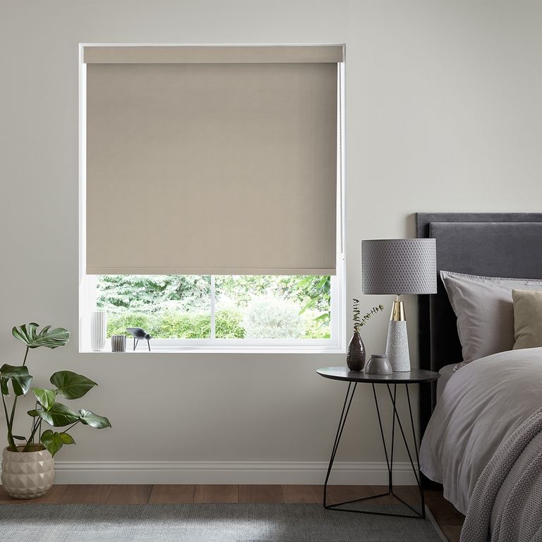 Renard Roller Blind - Pebble