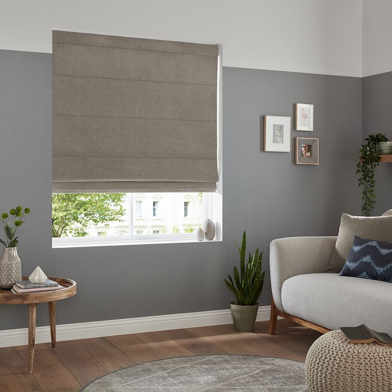 Ruben Roman Blind - Otter