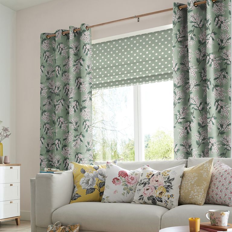 Cath Kidston Curtain - Mimosa Flower Multi