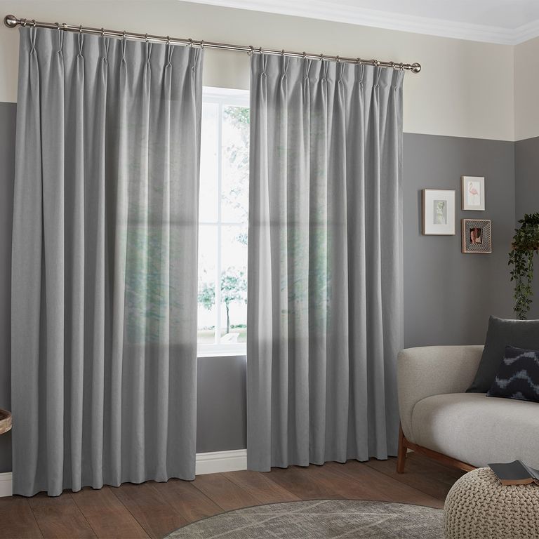 Zaha Curtain - Smoke
