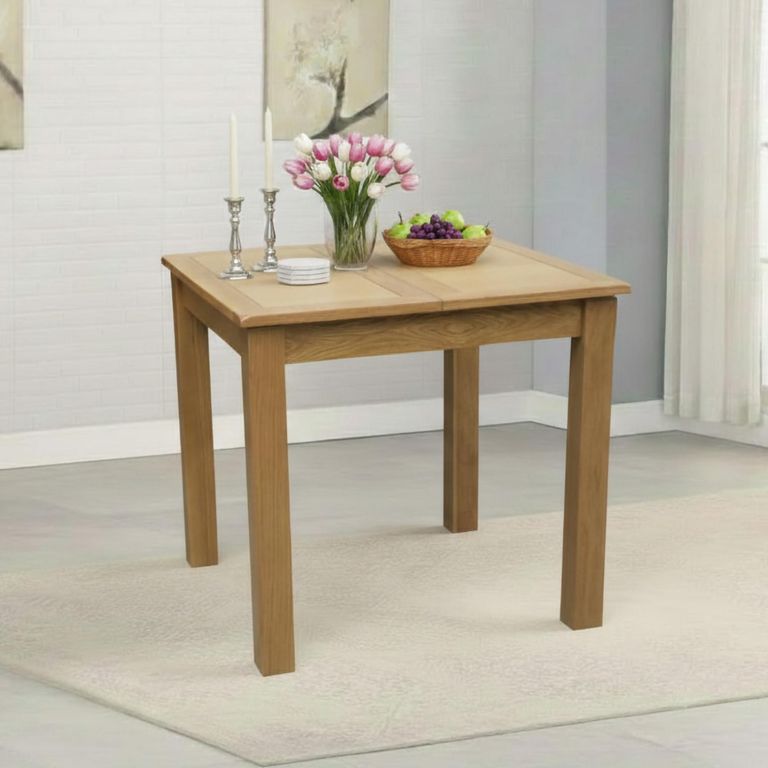 Kilmore Extending Dining Table - 2-4 Seater - 80cm-112cm - Oak