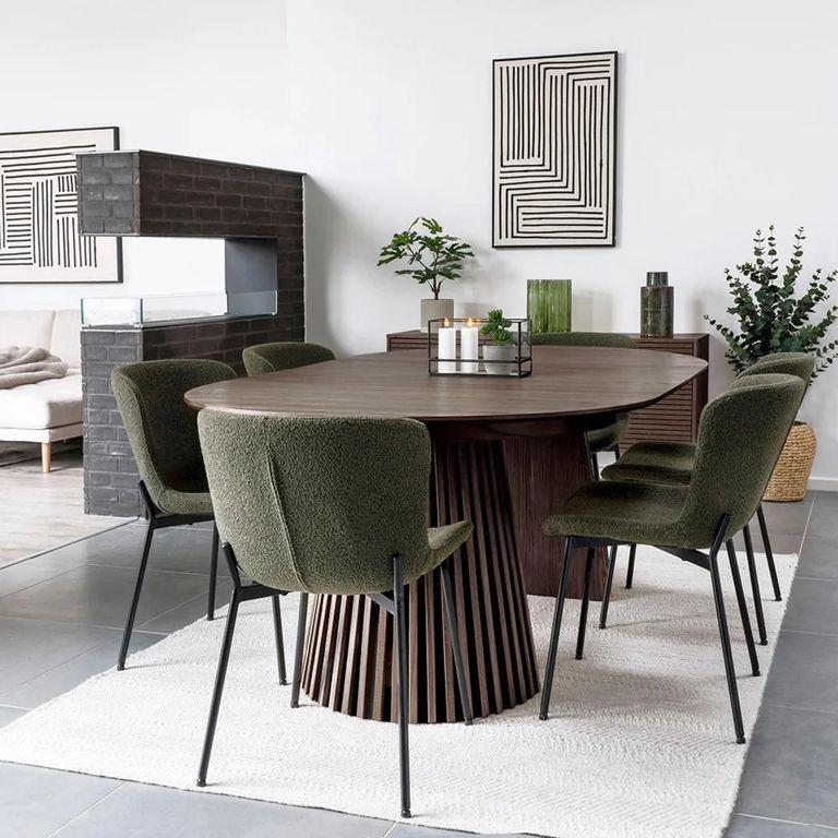 Osaka Round Extending Dining Table - 4-8 Seater - 120cm-200cm - Slatted Base - Smoked Oak