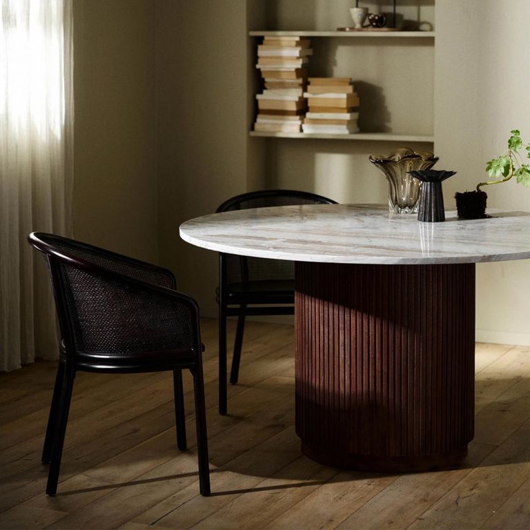 Erie Dining Table - 6 Seater - 140cm - Round - Ivory Marble with Brown Base
