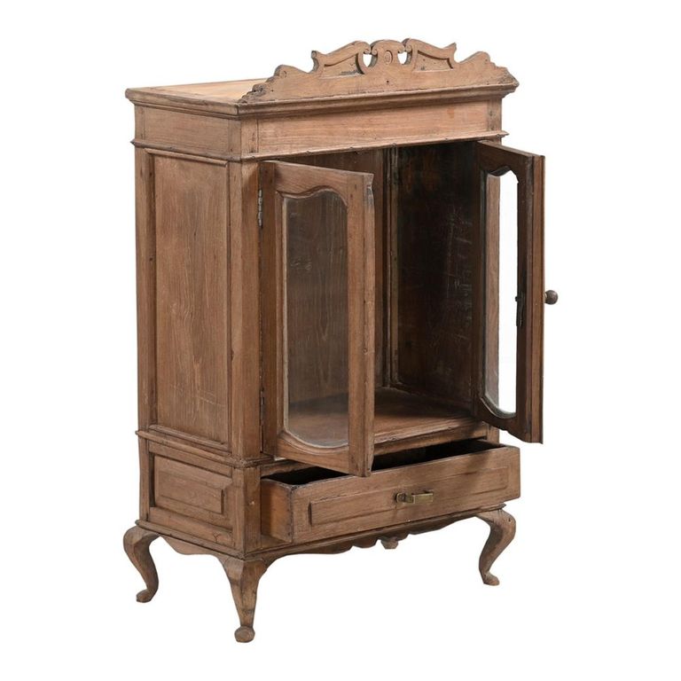 Carved Display Cabinet - 2 Door - 1 Drawer - Antique Brown - Glass and Wood