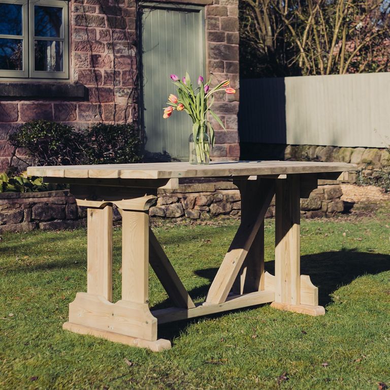 Ergo Garden Dining Table - 6 Seater - 179cm - Redwood