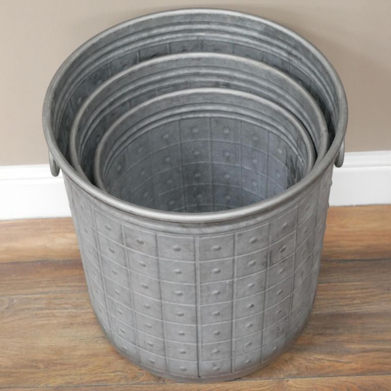 Garden Planter - Set of 3 - Round - Riveted Detail - Metal