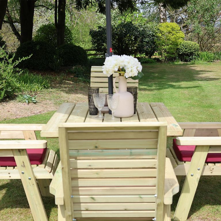 Ergo Garden Table Set - 4 Chairs - Redwood