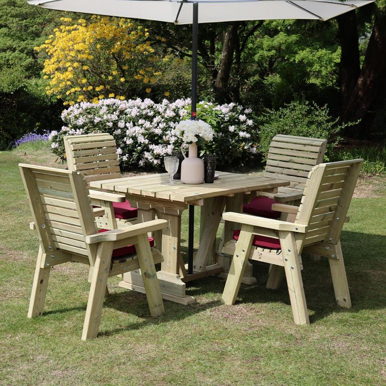 Ergo Garden Table Set - 4 Chairs - Redwood