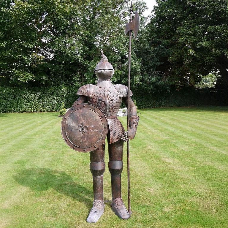Clearance - Rusty Suit of Armour - Large - Metal - SS17332