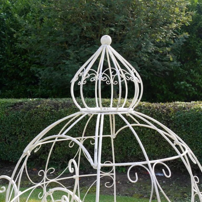 Clearance - Cinderella Outdoor Carriage - White Metal - Resin - FSS17418