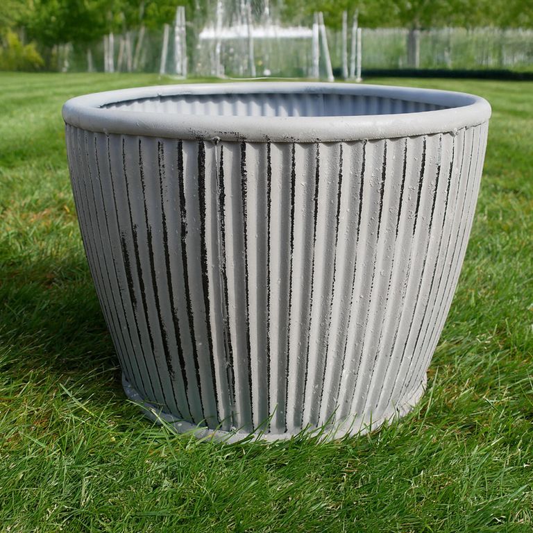 Garden Tub - Set of 2 - Grey Metal - Small - Ribbed