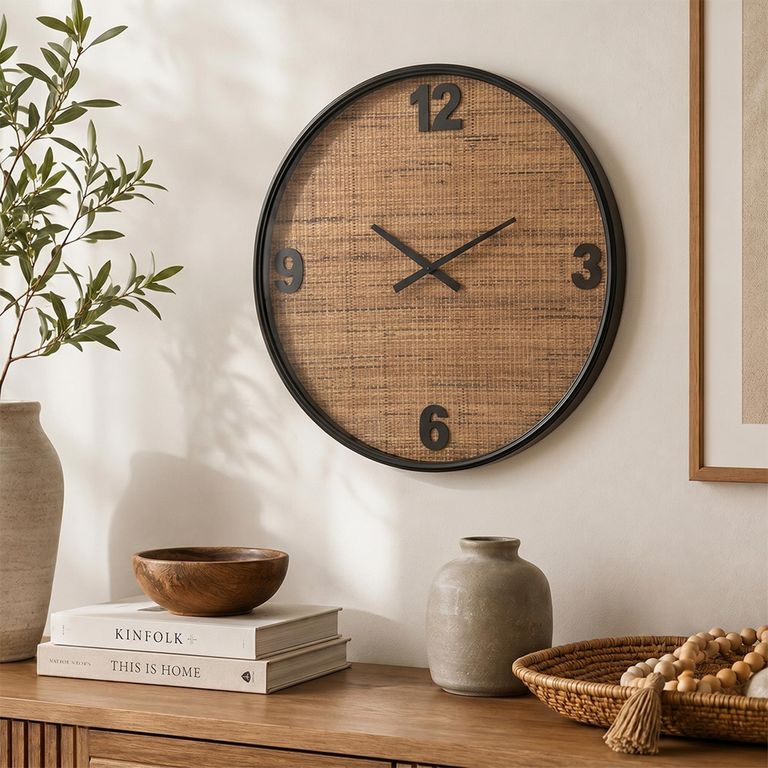 Wall Clock - Round - Black and Brown - Wood