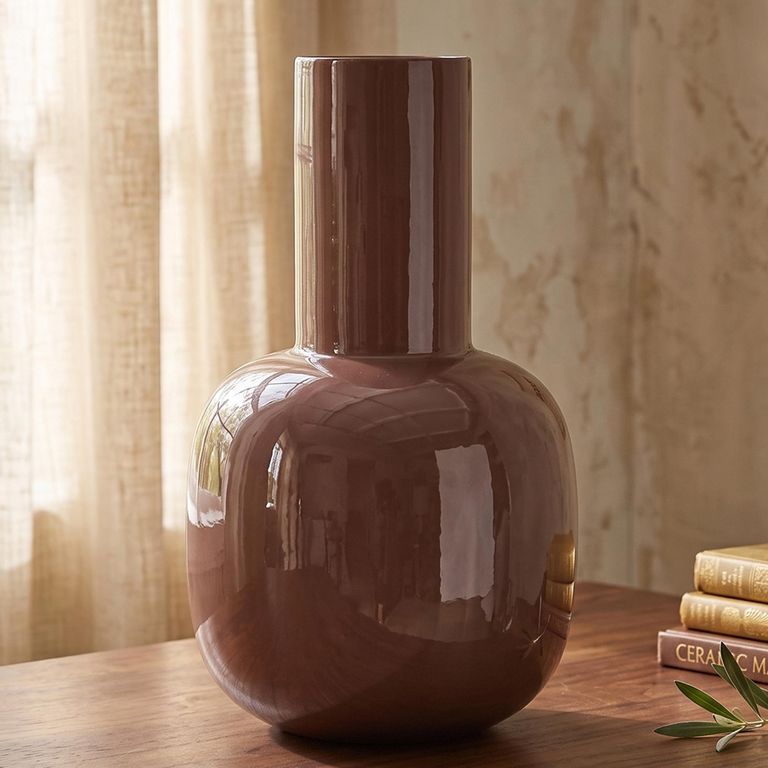 Lily Vase - Sable Brown - Metal