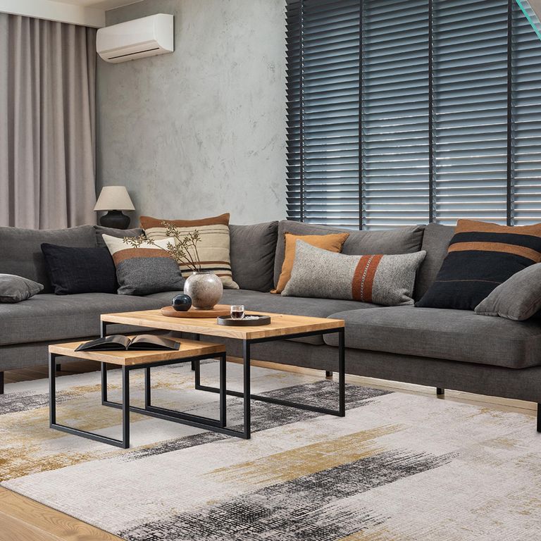 Easy Kuza Rug - Lines - Gold - Sizes Available