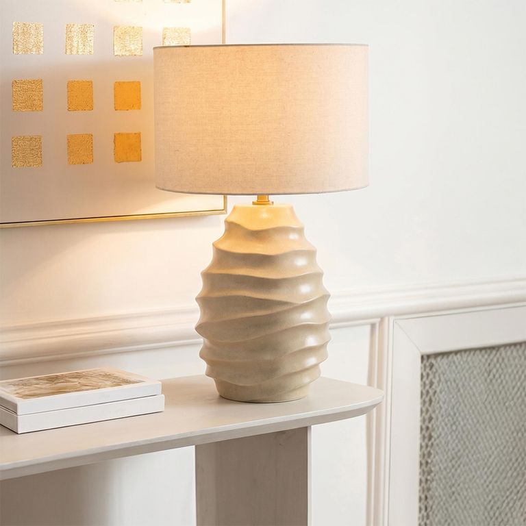 Waving Table Lamp - Beige - Ceramic