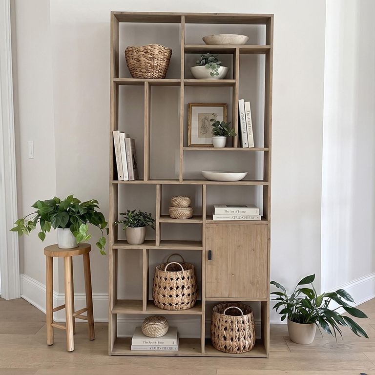 Sue Bookcase - 1 Door - Geometric Pattern - Natural - Wooden