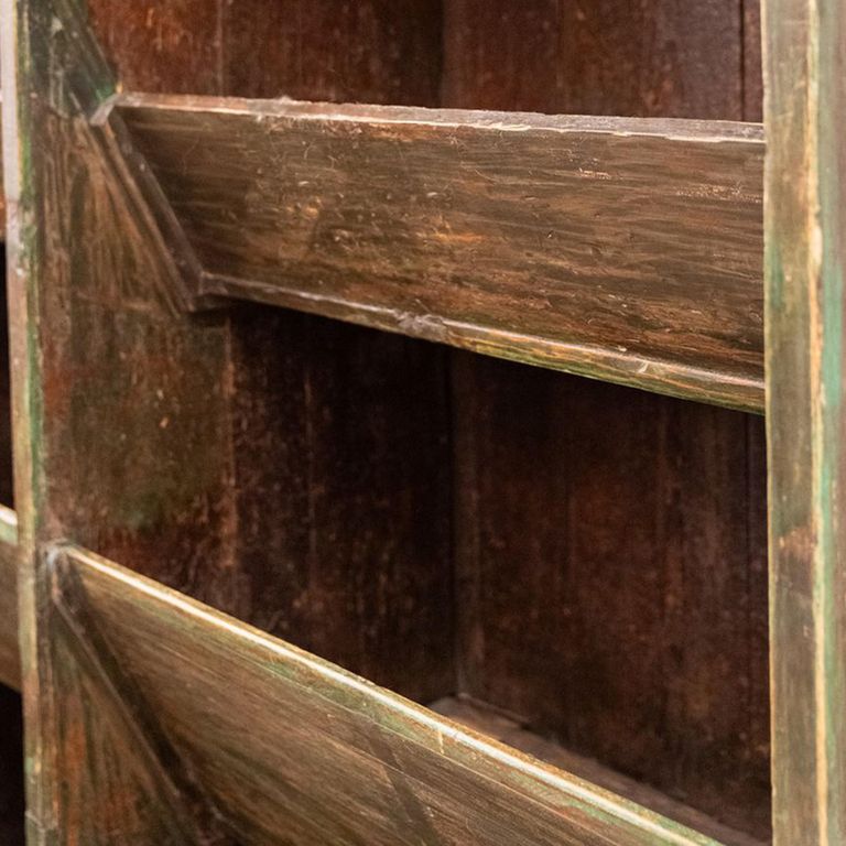 Distressed Bookshelf - Rich Dark - Wooden