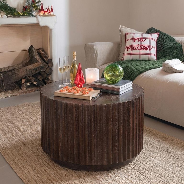 Ribson Fluted Coffee Table - Round - Brown - Mango Wood