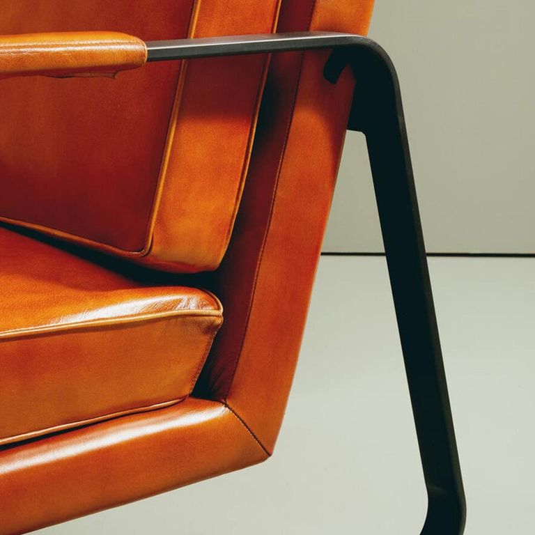 Buffalo Armchair - Tan - Leather with Black Metal