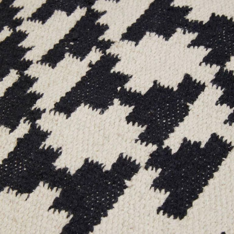 Cefena Chair - White and Black Fabric - Berber Style