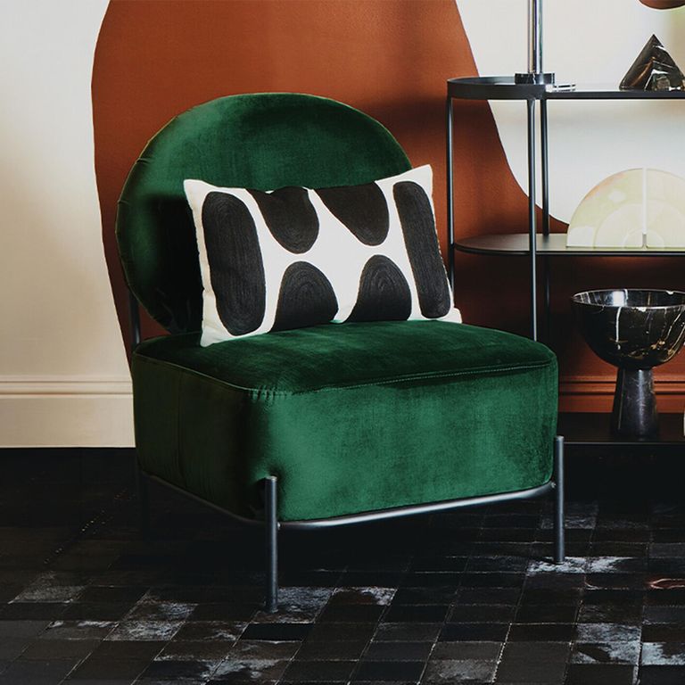 Haya Retro Chair - Green Velvet Fabric