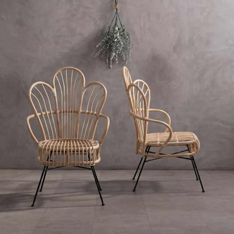 Java Chair - Natural Rattan with Black Metal - Scalloped Back