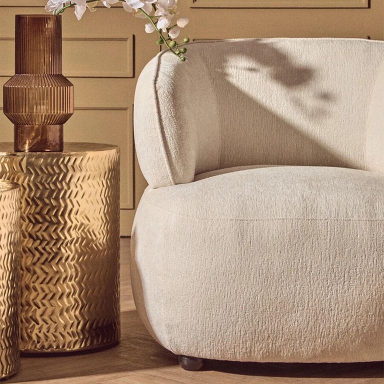 Dasha Chair - Curved - Ivory Chenille Fabric
