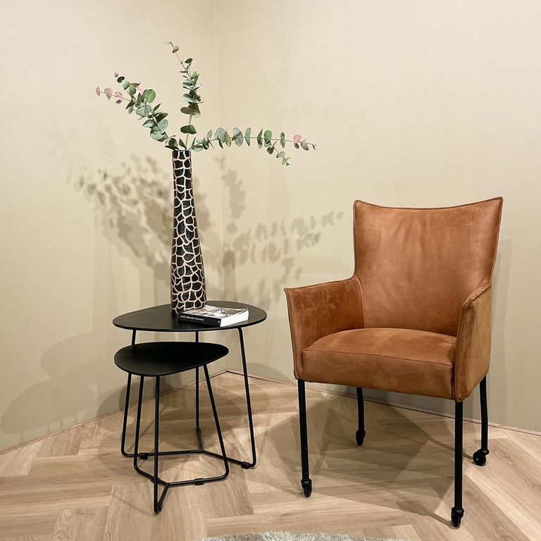 Brix Ivy Side Table - Triangle - Set of 2 - Black - Mango Wood and Metal