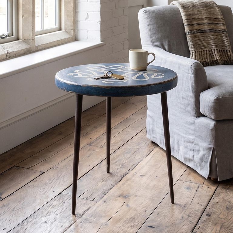 Vermont Side Table - Round - Blue and Black - Pine Wood and Metal