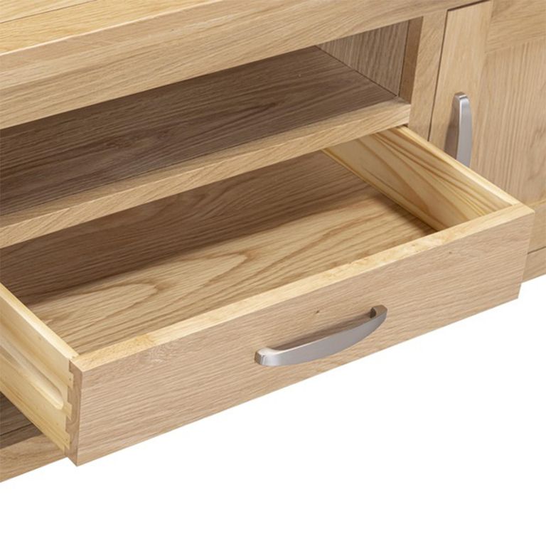 Treviso Oak TV Unit - 2 Door - 145cm - Medium