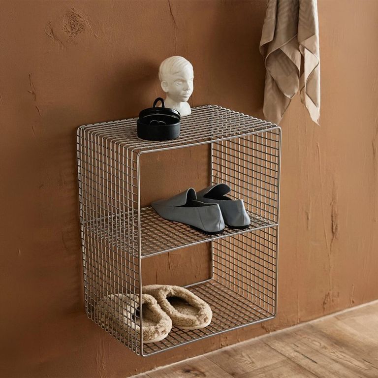 Tuo Metal Wall Shelf