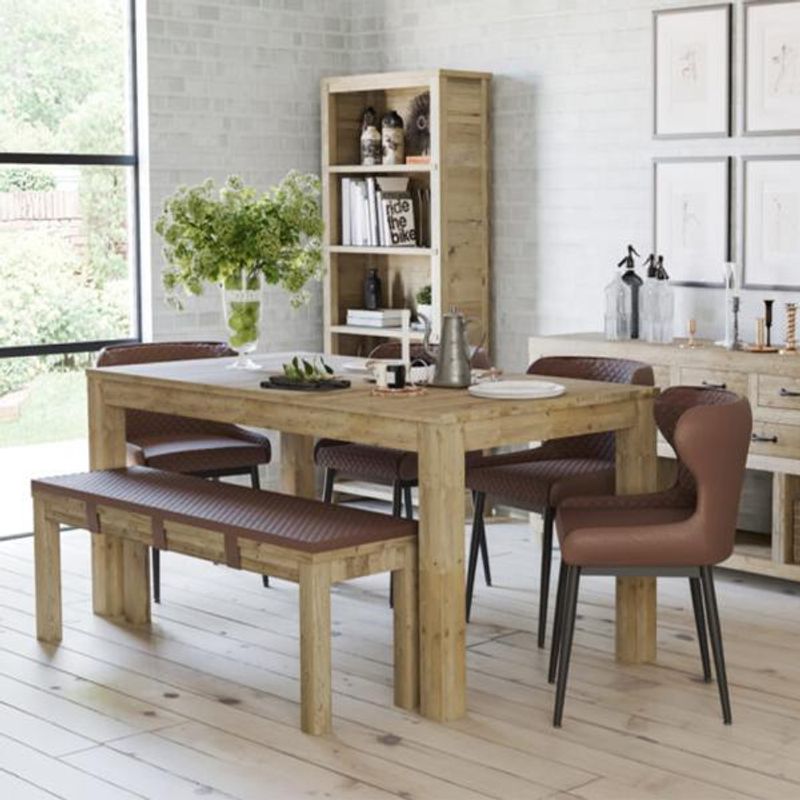 Country Living Langley