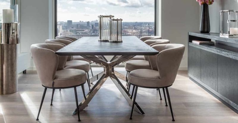 Richmond Interiors Blackbone Silver