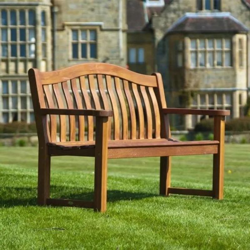 Alexander Rose Cornis