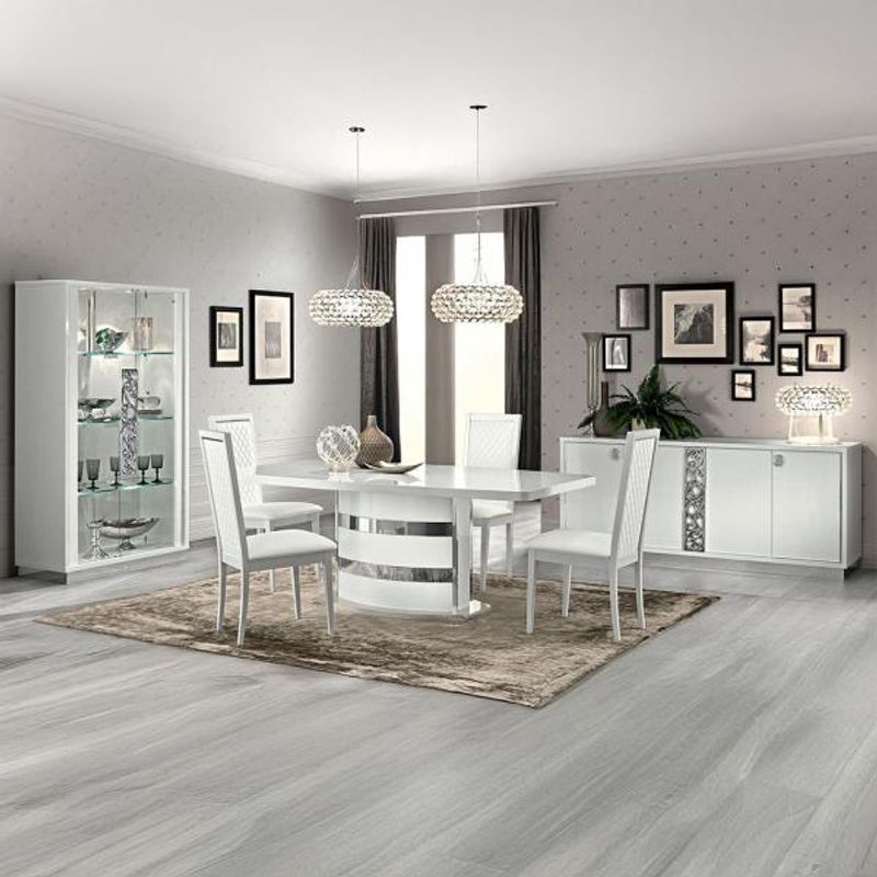 Camel Group Italy Roma Day White