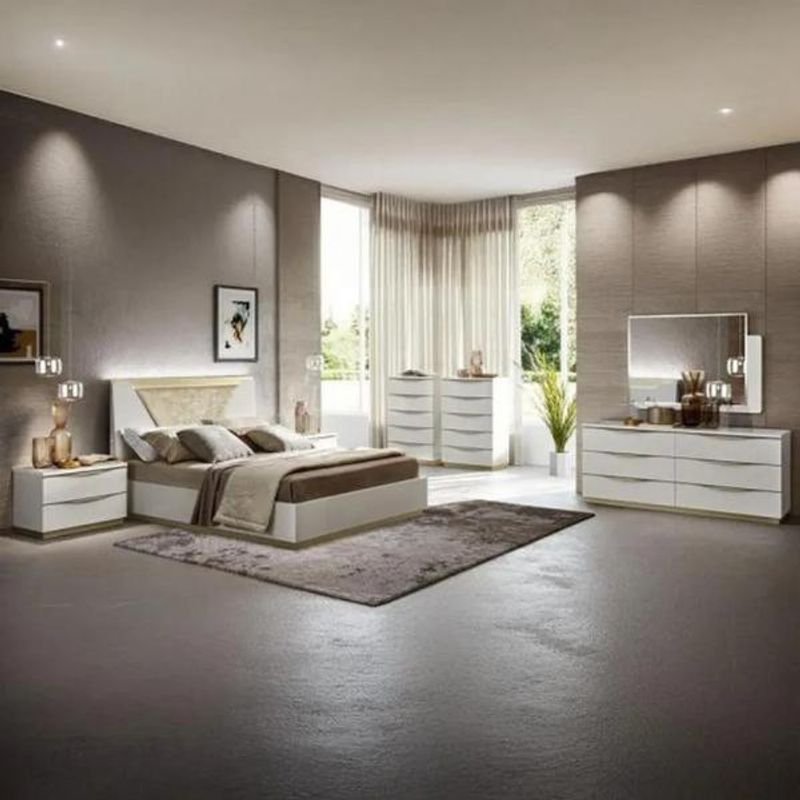 Modum Kharma White Night